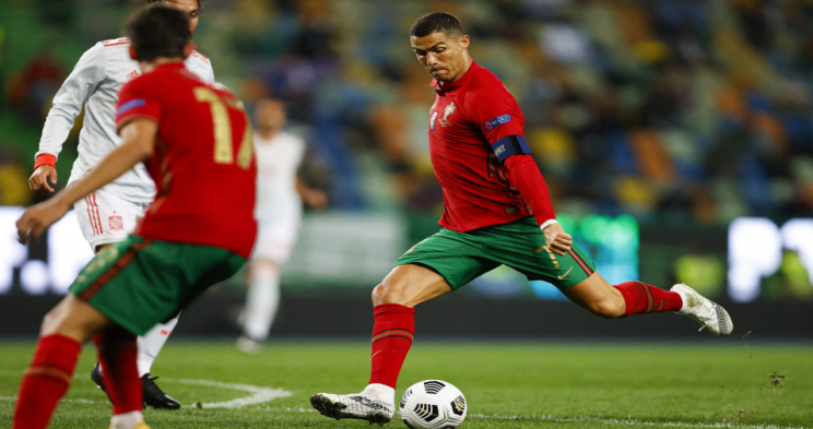 阿维莱斯体育场vs利亚内斯直播_阿维莱斯体育场vs利亚内斯直播免费高清_阿维莱斯体育场vs利亚内斯直播比赛在线观看-24直播